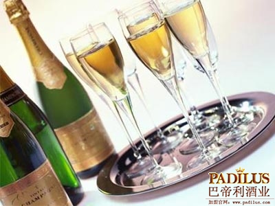 2013年香槟产量